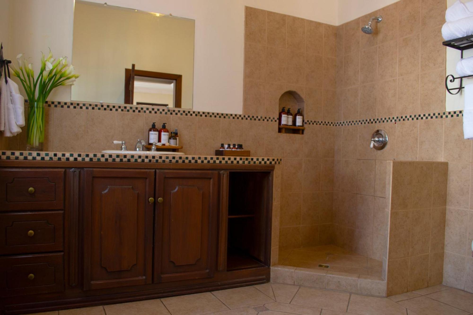 Santa Margarita Bed & Breakfast Antigua Стая снимка