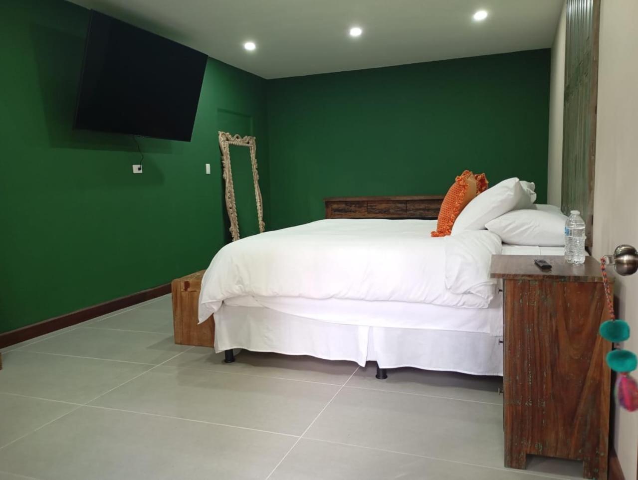 Santa Margarita Bed & Breakfast Antigua Екстериор снимка