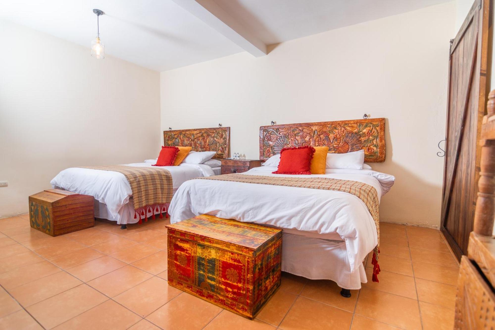 Santa Margarita Bed & Breakfast Antigua Екстериор снимка