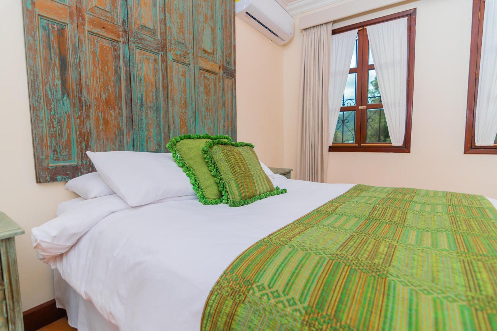 Santa Margarita Bed & Breakfast Antigua Екстериор снимка